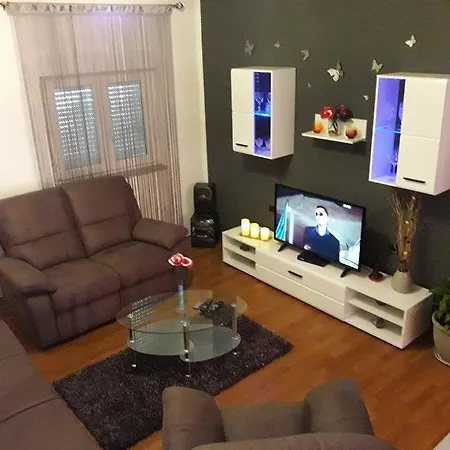 In With Sea View, Balcony, Air Conditioning, Wi-fi Διαμέρισμα *