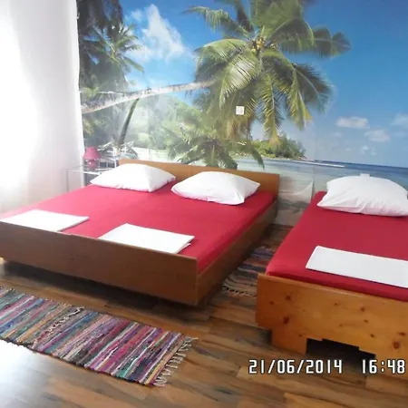 In With Sea View, Balcony, Air Conditioning, Wi-fi Bibinje