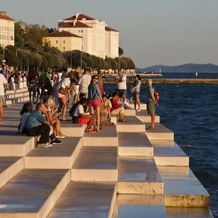 In With Sea View, Balcony, Air Conditioning, Wi-fi Διαμέρισμα