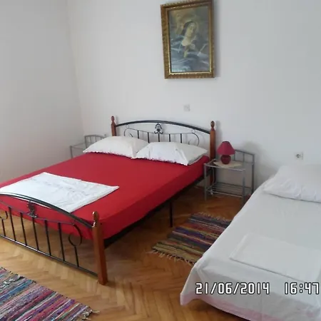 In With Sea View, Balcony, Air Conditioning, Wi-fi *