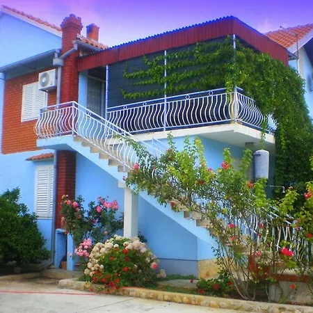 In With Sea View, Balcony, Air Conditioning, Wi-fi Διαμέρισμα