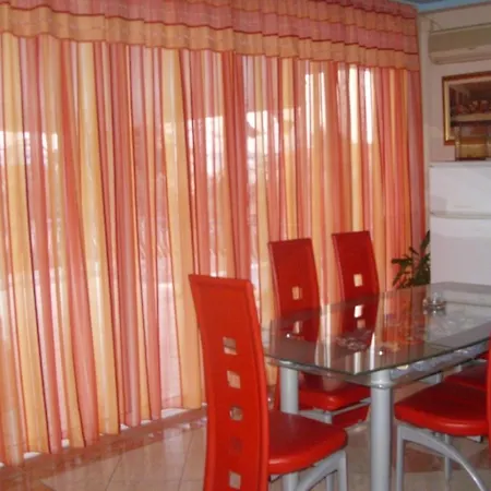 In With Sea View, Balcony, Air Conditioning, Wi-fi Διαμέρισμα *